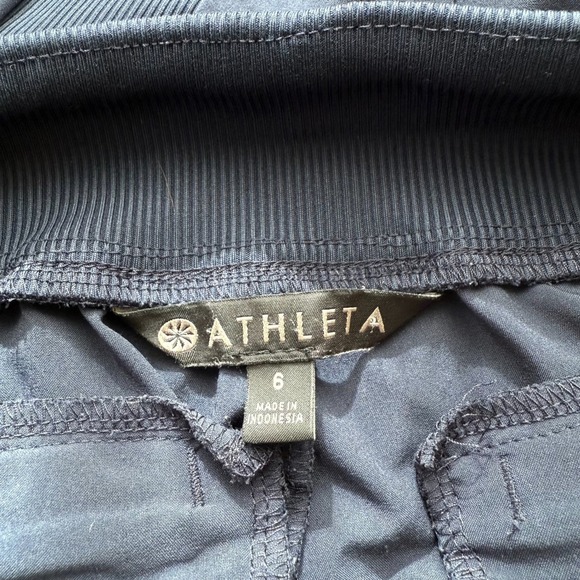 Athleta Navy‎ Lightweight Jogger Pants Sz 6 Ribbed Side Panels Travel Athleisure - Picture 8 of 12